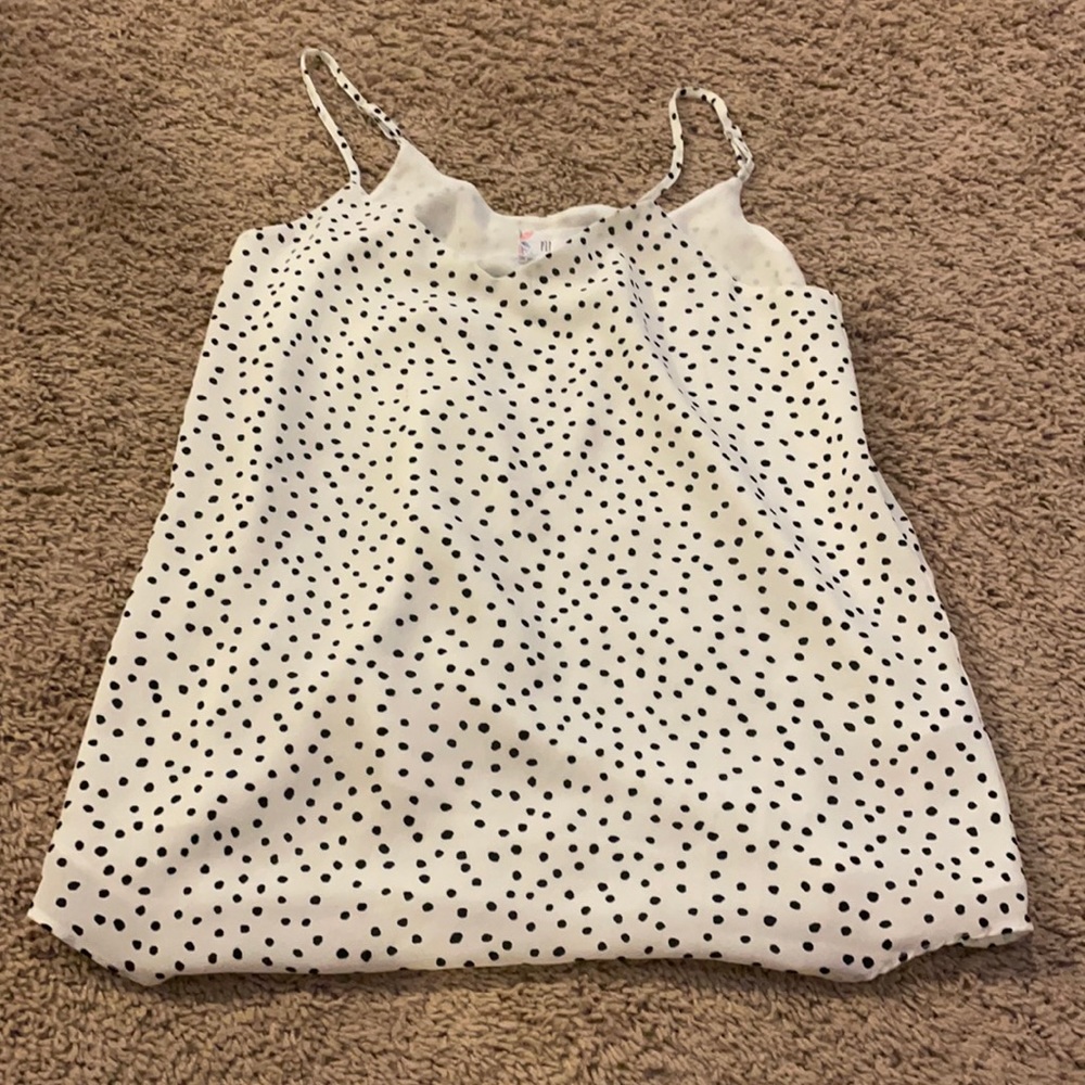Black and white tank
